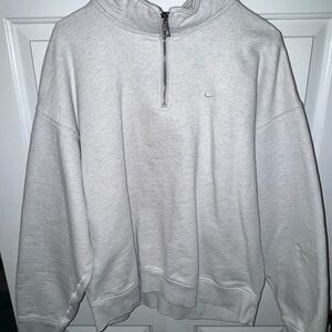 Nike Men's Light Gray Zip-Up Sweater